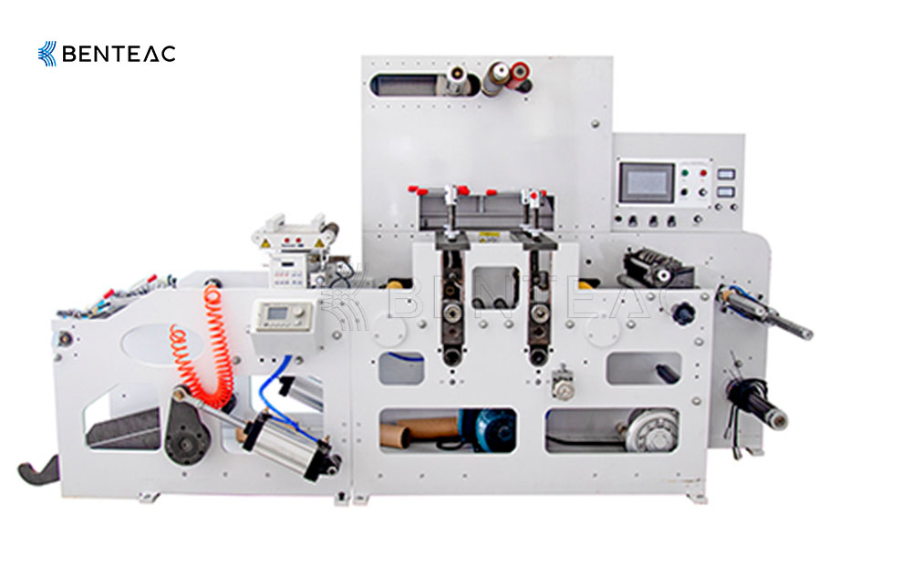 Die cutting machine die adjustment method